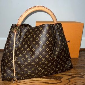 Louis Vuitton Monogram Artsy GM